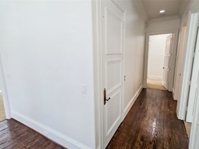 2821 Hood Street, Dallas TX 75219