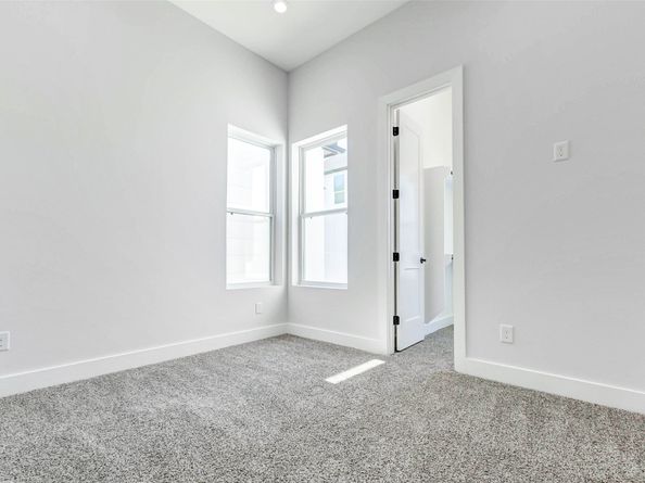 2310 Campbell Road C, Houston TX 77080