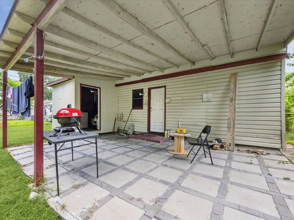 10109 Chesterfield Drive, Houston TX 77051