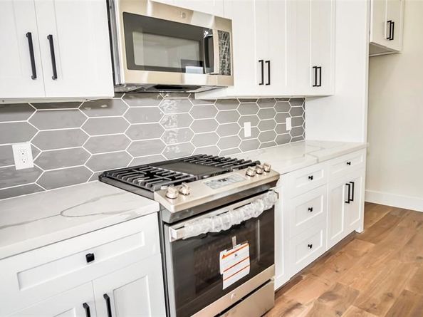 1510 Weiss Street, Houston TX 77009