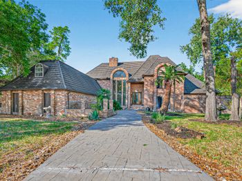 3010 Cedar Woods Place