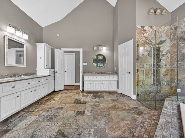 3010 Cedar Woods Place, Houston TX 77068