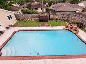 5654 Cheena, Houston TX 77096