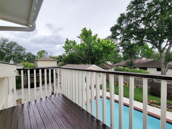 5654 Cheena, Houston TX 77096