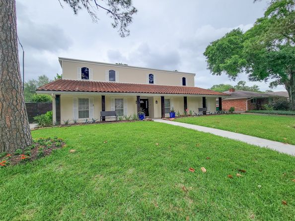 5654 Cheena, Houston TX 77096