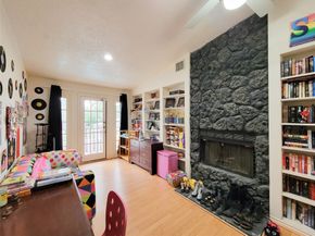 5654 Cheena, Houston TX 77096