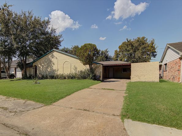 11738 N Nottingham Circle, Houston TX 77071