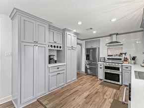 515 Foxglove Lane, Houston TX 77076
