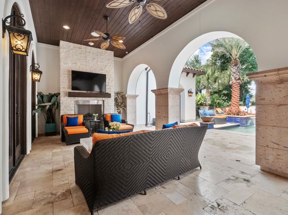 35 Enclave Manor Drive, Sugar Land TX 77479