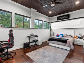 35 Enclave Manor Drive, Sugar Land TX 77479