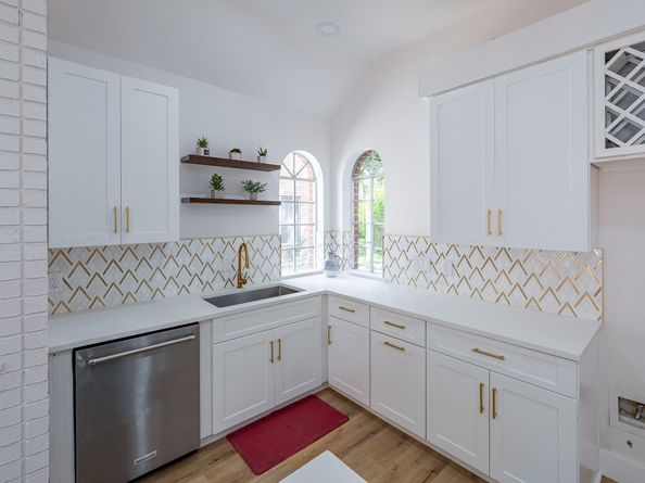 3311 Richland Drive, Sugar Land TX 77478