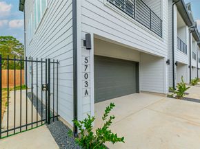 5703G & 5703H Balbo Street, Houston TX 77091