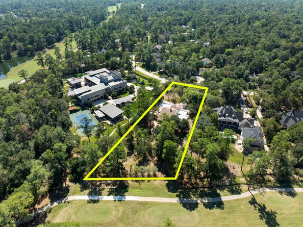 43 N Longspur Drive, The Woodlands TX 77380