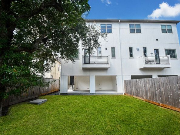 4031 Lanark Lane B, Houston TX 77025