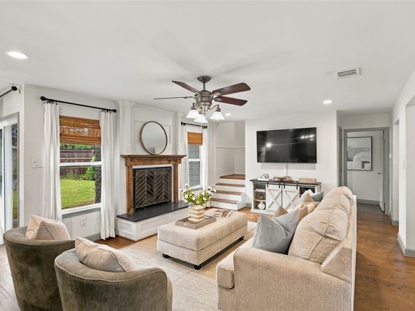 9506 Moorberry Lane, Houston TX 77080