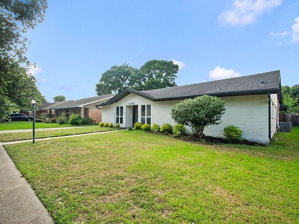 6106 Rutherglenn Drive, Houston TX 77096