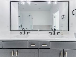 334 Eastwood Street, Houston TX 77011