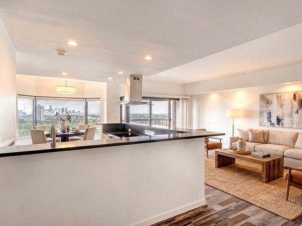 2001 Holcombe Boulevard 2304, Houston TX 77030