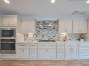 15600 Barkers Landing Road 20, Houston TX 77079