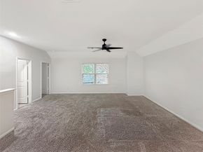 4 Logan Creek Lane, Conroe TX 77304