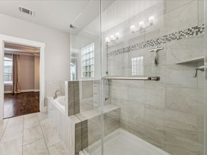 831 Wakefield Drive A, Houston TX 77018