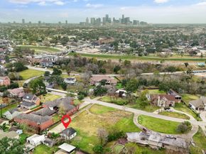 3922 Roseneath Drive, Houston TX 77021