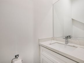 5209 Gano Street, Houston TX 77009