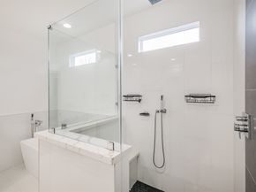 5209 Gano Street, Houston TX 77009