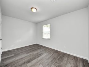 6511 Mohawk Street, Houston TX 77016