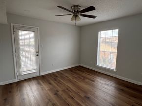 2121 Hepburn Street 1212, Houston TX 77054