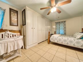 4931 Mercedes Lane, Houston TX 77022