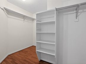 12530 Meadowglen Drive, Meadows Place TX 77477