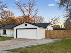 1307 Saddle Rock Drive, Houston TX 77088