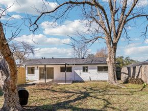 1307 Saddle Rock Drive, Houston TX 77088