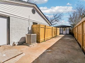 1307 Saddle Rock Drive, Houston TX 77088