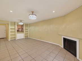 10075 Westpark Drive 84, Houston TX 77042