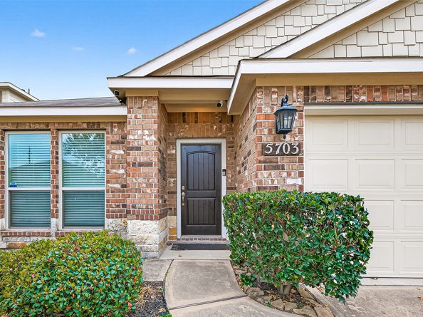 5703 Casa Martin Drive, Katy TX 77449