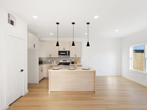 7801 Nashville Street, Houston TX 77028