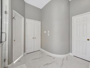 3923 Diamond Grove Court, Houston TX 77059