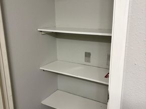 3055 SW Walnut Bend Lane 33, Houston TX 77042