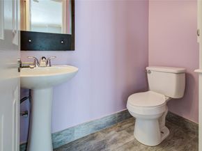 1331 Mcilhenny Street, Houston TX 77004