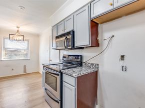 3528 Silverhill Drive, Dallas TX 75241