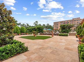 1100 Uptown Park Boulevard 23, Houston TX 77056