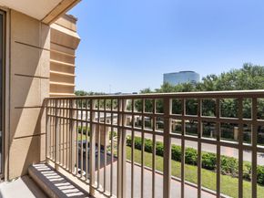 1100 Uptown Park Boulevard 23, Houston TX 77056