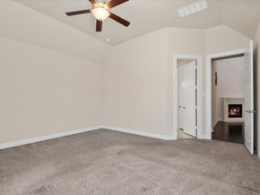 35 N Wheatleigh Drive, Tomball TX 77375