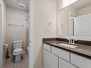 35 N Wheatleigh Drive, Tomball TX 77375