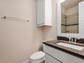 35 N Wheatleigh Drive, Tomball TX 77375