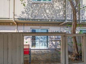 1701 Upland Drive 184, Houston TX 77043