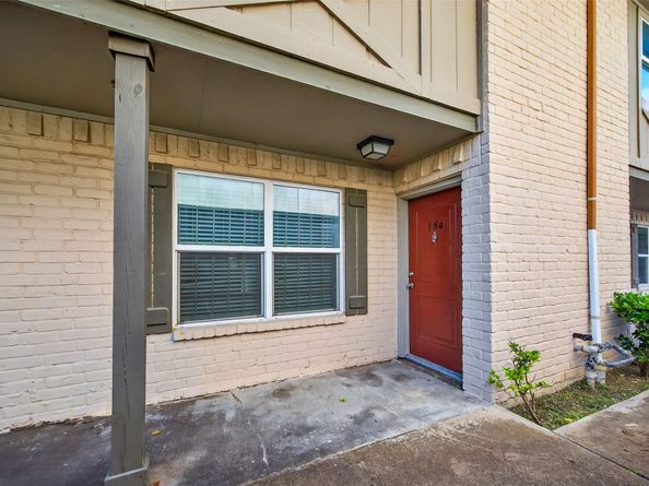 1701 Upland Drive 184, Houston TX 77043