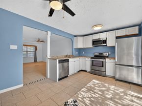 1701 Upland Drive 184, Houston TX 77043